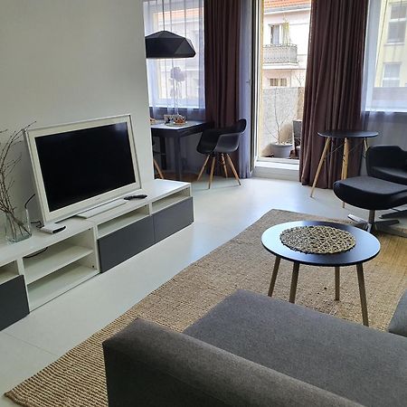 Апартаменты Whitebeeapartament Вроцлав Экстерьер фото
