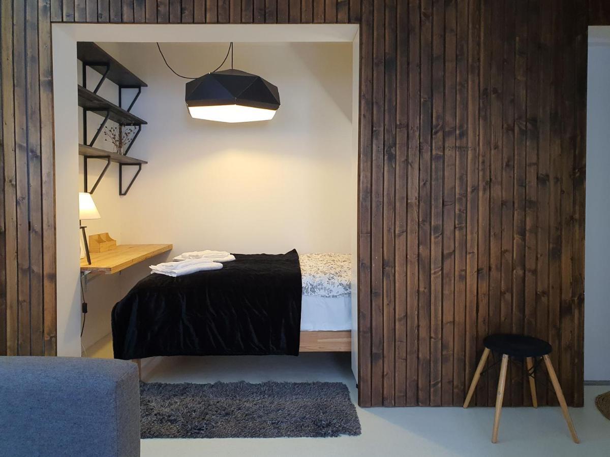 Апартаменты Whitebeeapartament Вроцлав Экстерьер фото